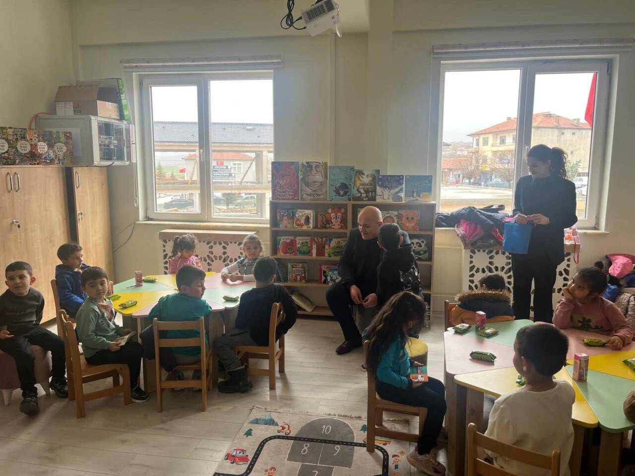 Aksaray’ın Ağaçören ilçesinde Kütüphane Haftası kapsamında düzenlenen etkinlikte, öğrenciler ve