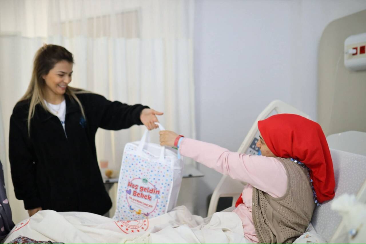 Aksaray Belediyesi, Anadolu’da uzun yıllardır sürdürülen “bebek görme” geleneğini yaşatmak