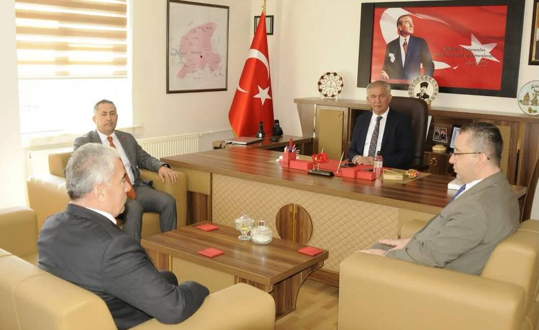 Aksaray İl Millî Eğitim Müdürü Metin Alpaslan, Gülağaç ilçesinde gerçekleştirdiği