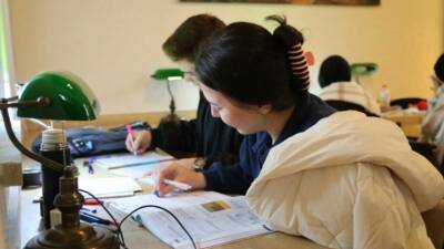 Aksaray’da tarihi miraslardan biri olan Bedriye Medresesi, kitap ve kafe