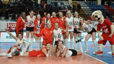 Türk voleybolunda kupa heyecanı doruğa ulaştı. 2026 Kadınlar AXA Sigorta