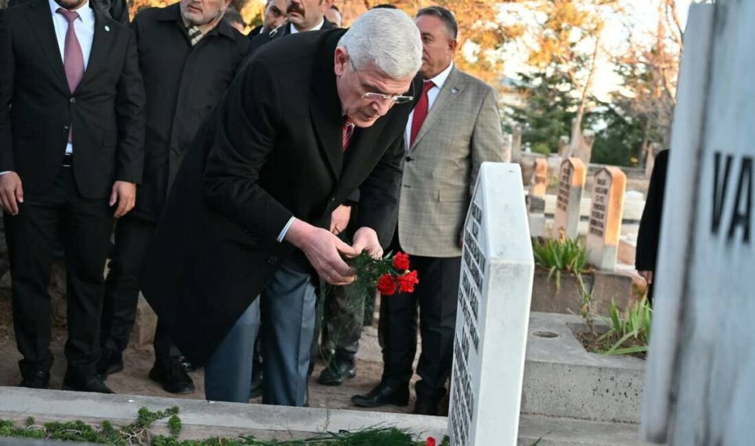 Dervişoğlu Aksaray’da Somuncu Baba türbesini ziyaret etti!