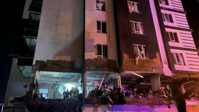 Niğde'de 14 katlı bir binanın 1. katında doğal gaz patlaması