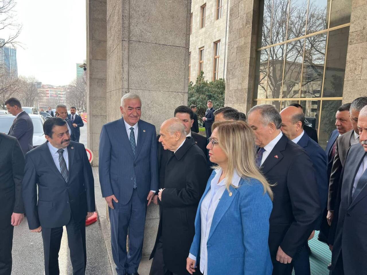 Aksaray son günlerde önemli bir siyasi gelişmeyi konuşuyor. Semih Yalçın’ın