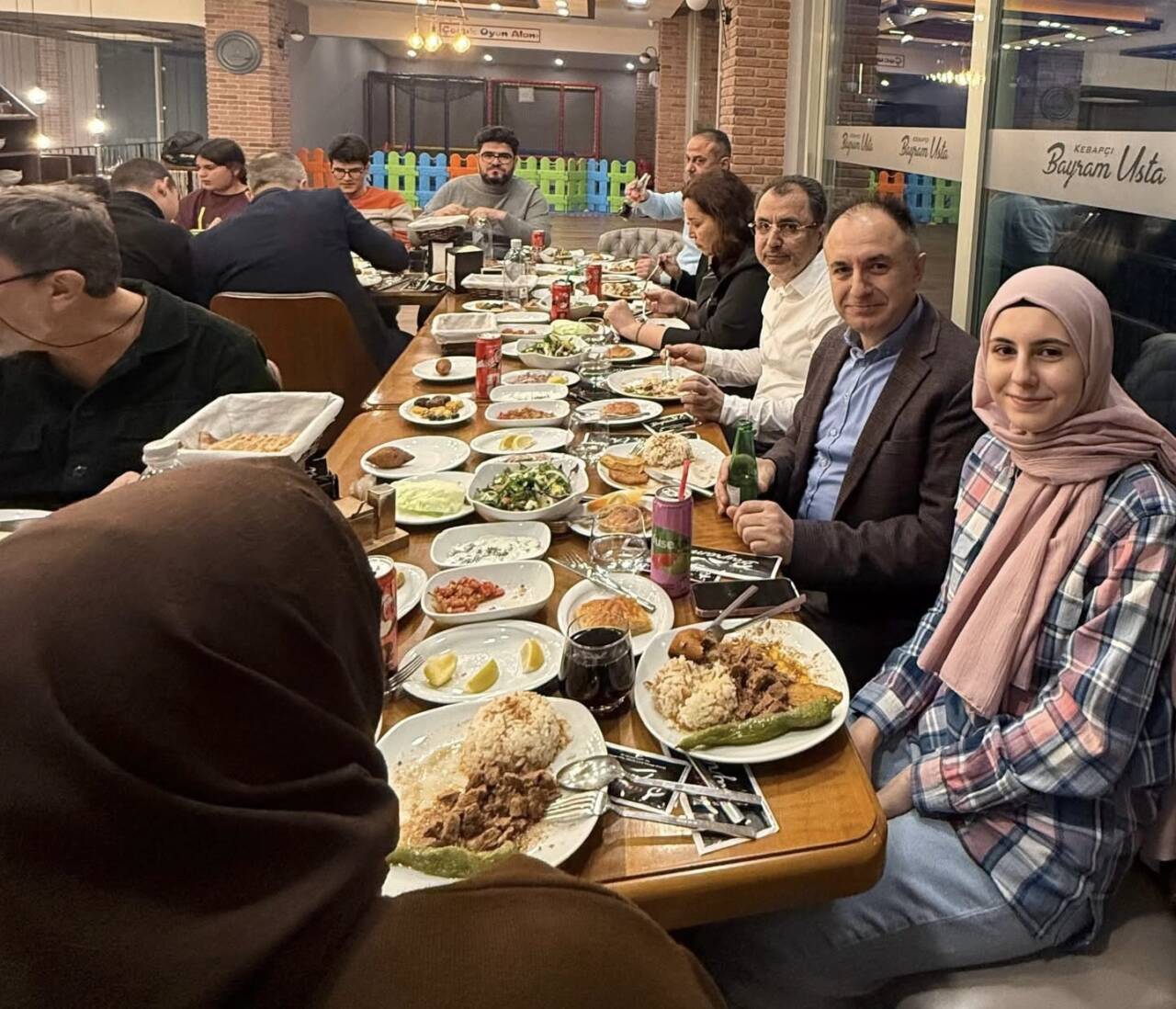 Özel İnova Hastanesi yönetimi ve doktorları, 14 Mart Tıp Bayramı