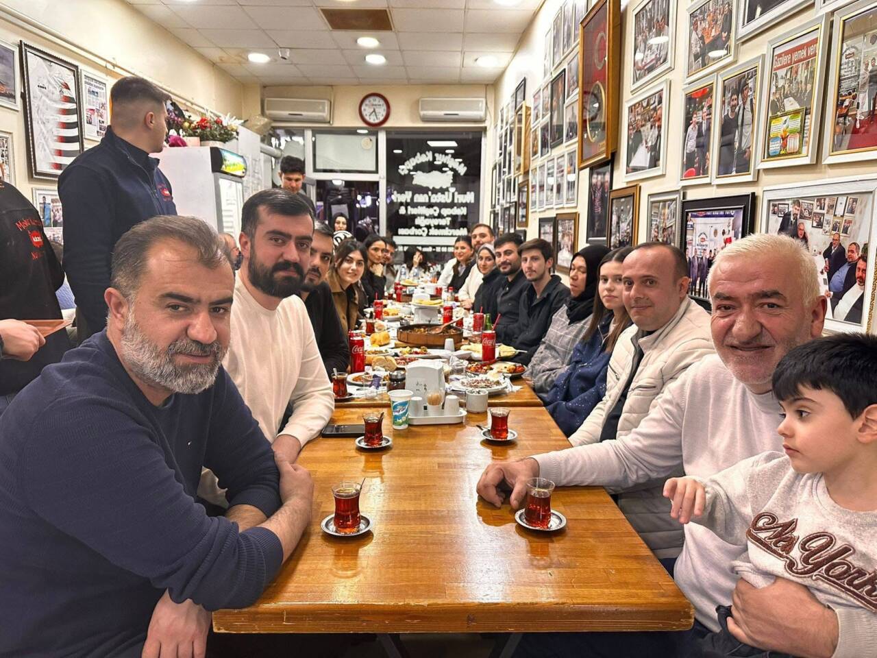 Aksaray Milletvekili Ramazan Kaşlı, çalışanlarıyla iftarda buluştu; 50 yıllık serüven