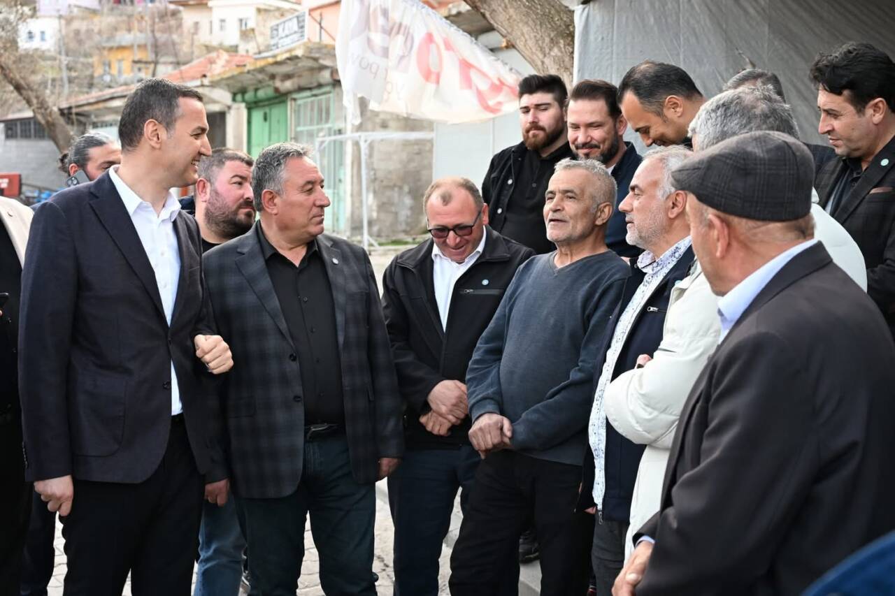 İYİ Partili Turan Yaldır, Aksaray’da belde ve köyleri gezerek vatandaşların