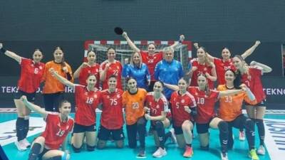 Play-Off’ta 1 galibiyet, 1 mağlubiyet alan Aksaray Belediyespor, Süper Lig