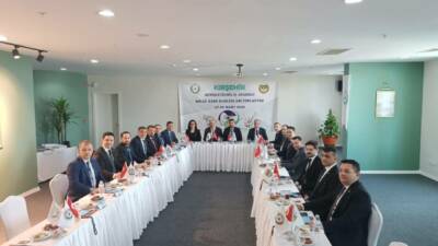 Aksaray Baro Başkanı Erçin Mevlüt Düzgün, Kırşehir’de düzenlenen İç Anadolu