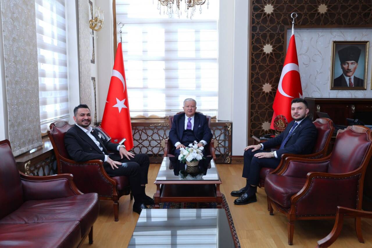 Aksaray Valisi Murat Duru, Endonezya Cumhuriyeti Fahri Konsolosu İbrahim Çavga