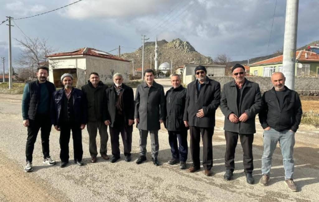 Ortaköy Kaymakamı Ahmet Karatepe, Sinandı Gökkaya Köyü’nü ziyaret ederek muhtar