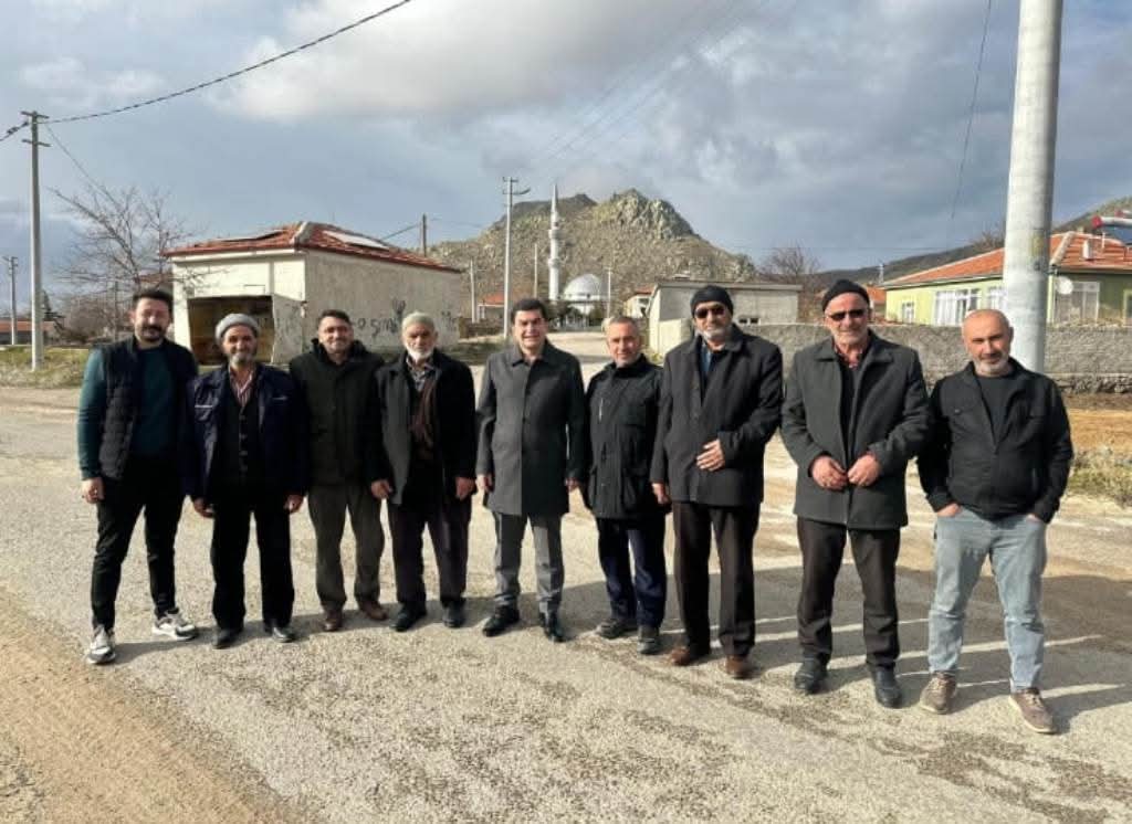 Ortaköy Kaymakamı Ahmet Karatepe, Sinandı Gökkaya Köyü’nü ziyaret ederek muhtar