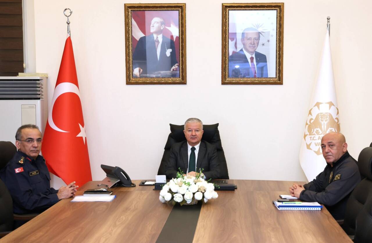 Aksaray Valisi Murat Duru, İçişleri Bakanı Mustafa Çiftçi başkanlığında video