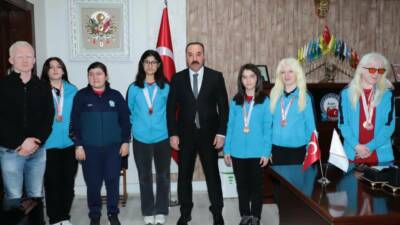 Aksaray’da görme engelli sporcular, Mersin’de düzenlenen Türkiye Para Atletizm Şampiyonası’nda