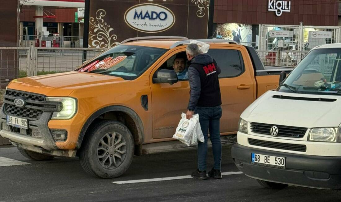 Aksaray İHH İnsani Yardım Derneği gönüllüleri, Ramazan ayının paylaşma ve