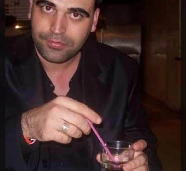 Arnavutköy'de iki otomobilin kafa kafaya çarpıştığı kazada 1 kişi öldü,