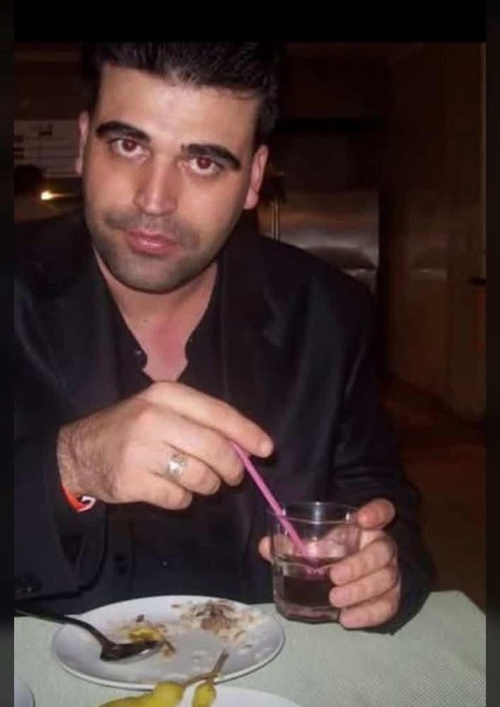 Arnavutköy'de iki otomobilin kafa kafaya çarpıştığı kazada 1 kişi öldü,