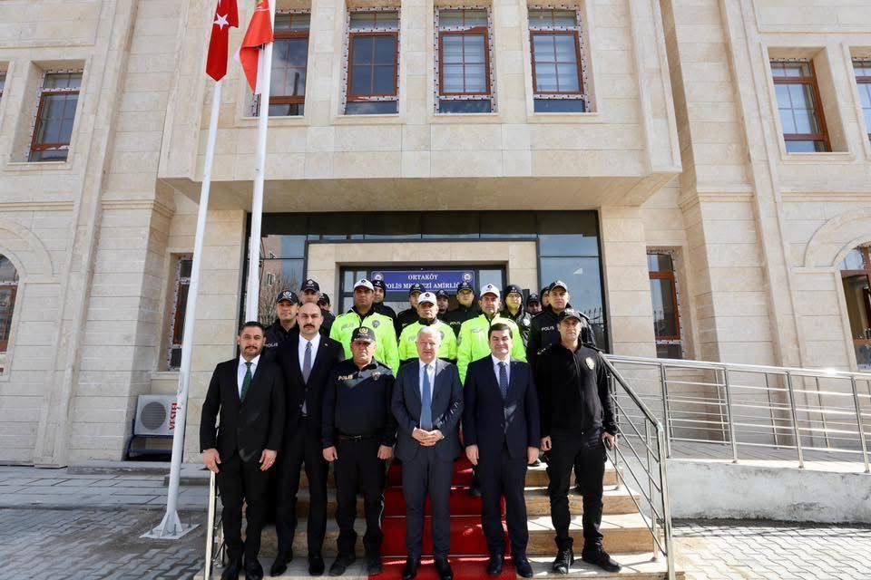 Vali Murat Duru, Ortaköy ilçesinde jandarma ve emniyet birimlerini ziyaret
