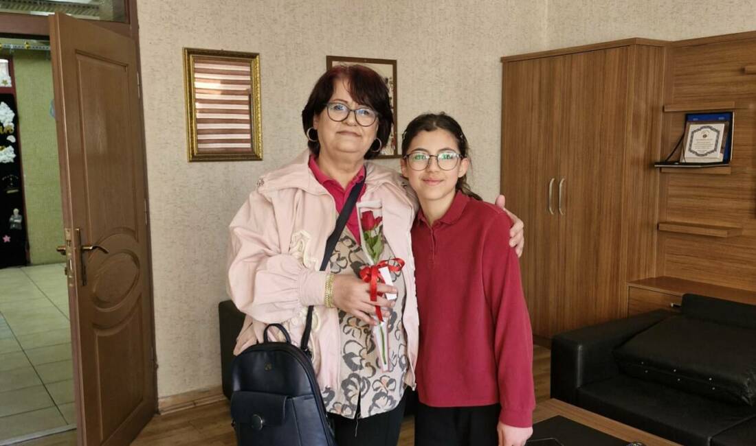 Öğrenci Fatıma Zehra Göktaş, şehit edilen öğretmen Fatma Nur Çelik