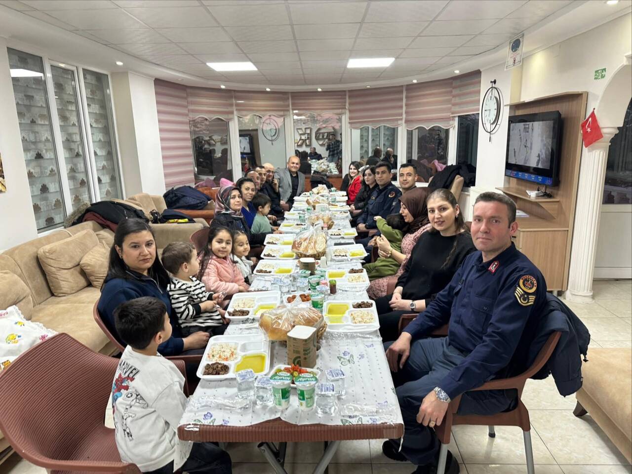 Ağaçören Kaymakamı Metin Korkmaz, Ramazan ayının manevi atmosferinde İlçe Jandarma