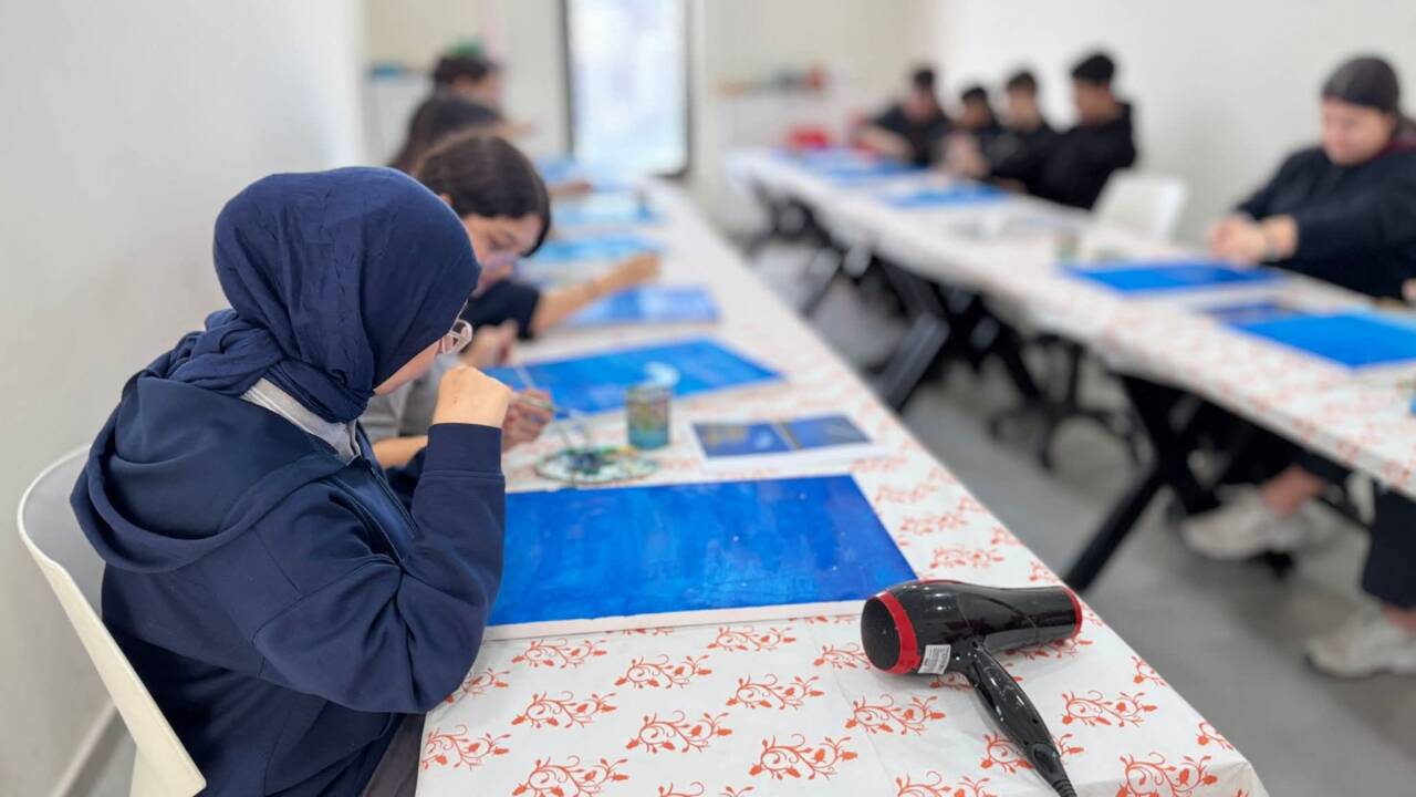 Aksaray Bilim Merkezi, farklı yaş gruplarından öğrencileri ağırlamaya devam ediyor.