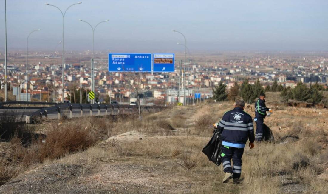 Aksaray Belediyesi ekipleri, şehir genelinde çevre temizliği çalışmalarını sürdürüyor. Bu