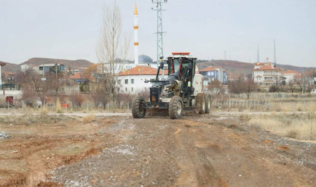 Aksaray Belediyesi, şehir genelinde ulaşım altyapısını güçlendirmek amacıyla çalışmalarını sürdürüyor.