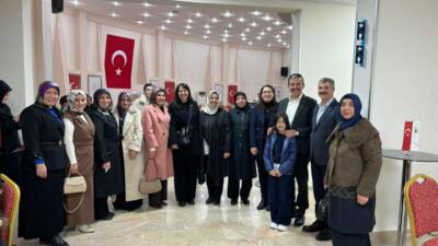 AK Parti Aksaray teşkilatı, yetim çocuklar ve aileleriyle düzenlenen iftar