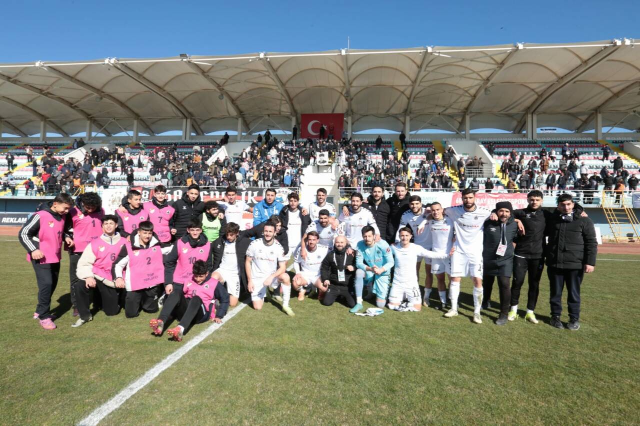 Nesine 2. Lig Kırmızı Grup’ta 27. hafta heyecanı geride kalırken,