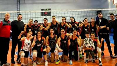 Nevşehir’in Gülşehir ilçesinde düzenlenen Voleybol Bölgesel Lig Kadınlar grup müsabakaları,