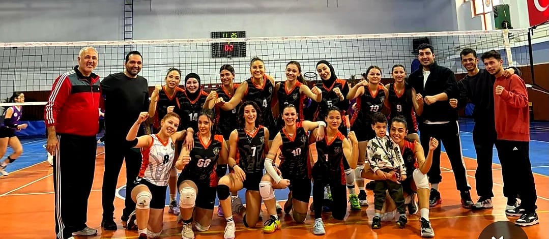 Nevşehir’in Gülşehir ilçesinde düzenlenen Voleybol Bölgesel Lig Kadınlar grup müsabakaları,