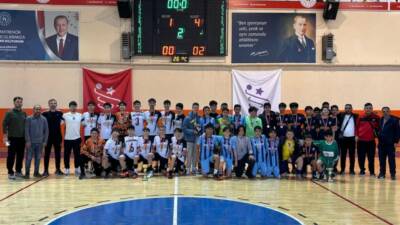 Dağılgan Spor Kompleksi’nde düzenlenen Okul Sporları Yıldızlar Kız-Erkek Futsal İl
