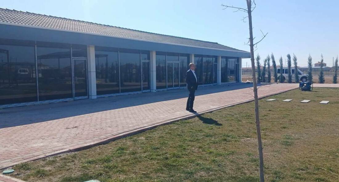 Ali Altınsoy, kasabaya değer katacak projelerden biri olan Kır Düğün
