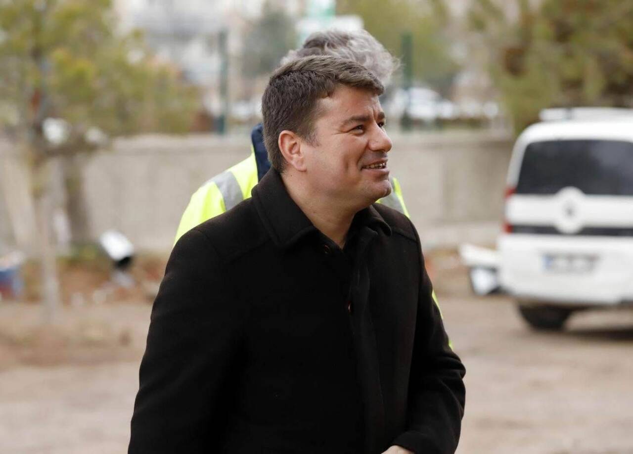Aksaray Belediyesi tarafından Yeni Şehir Mezarlığı içerisinde yapımı sürdürülen külliye