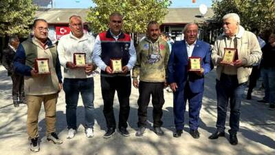 Balıkların üreme döneminde nesillerinin korunması amacıyla uygulanan yasak kapsamında göl,