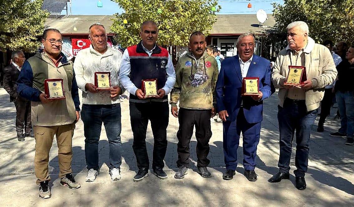 Balıkların üreme döneminde nesillerinin korunması amacıyla uygulanan yasak kapsamında göl,