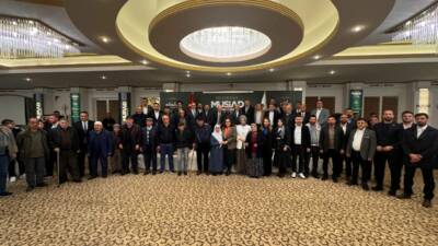 MÜSİAD Aksaray Şubesi’nin geleneksel iftar programı huzurevi sakinlerinin katılımıyla Altuntaş