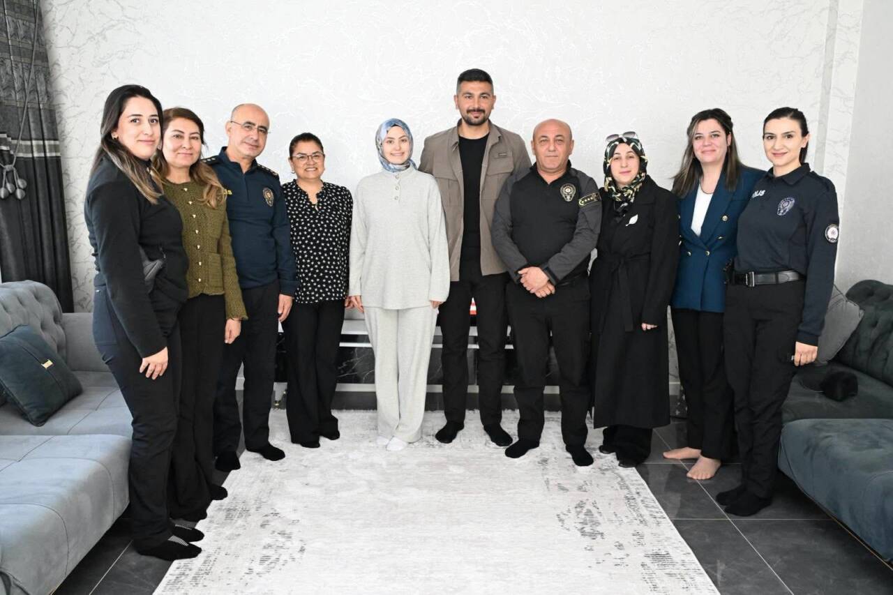 Emniyet ve POMEM yetkilileri, 18 Mart Çanakkale Zaferi ve Şehitleri
