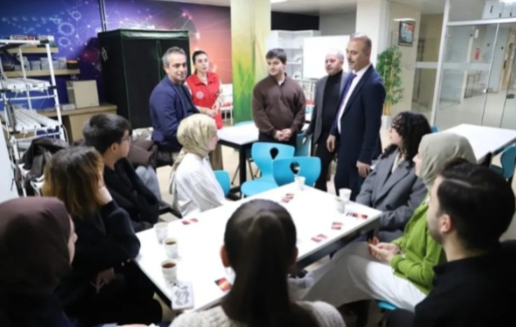 Aksaray Gençlik Merkezi, Gençlik Hizmetleri Uzmanı Sayın İsmail Haspolat’ı ağırladı.
