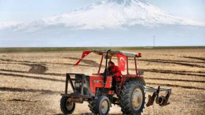 Aksaray’da baharlık ekim hazırlıklarının başladığı günlerde tarımsal girdi maliyetlerindeki artış,