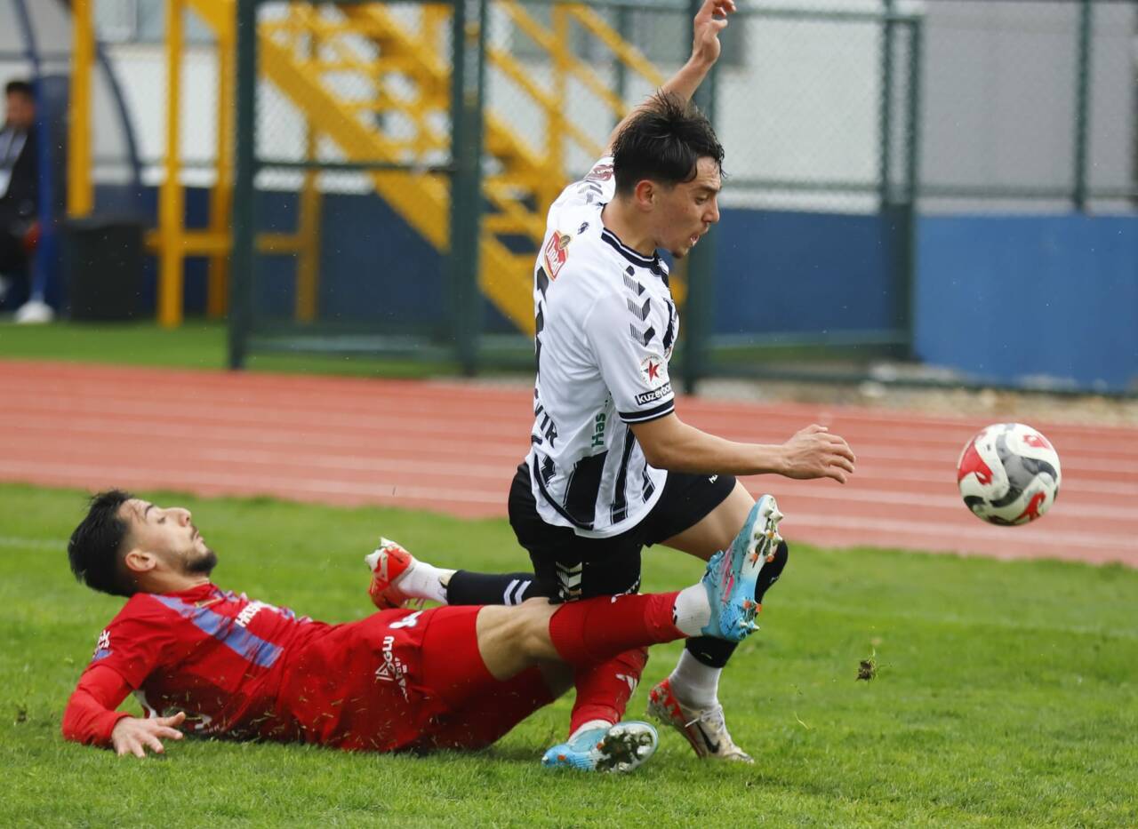Kuzeyboru 68 Aksaray Belediyespor, deplasmanda Mardin 1969 Spor’a 1-0 yenildi;