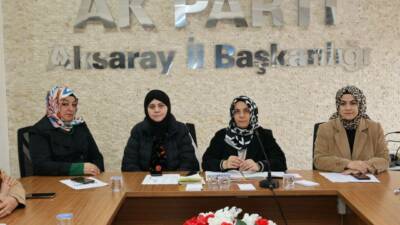 AK Parti Aksaray Kadın Kolları, haftalık olağan Yönetim Kurulu toplantısını