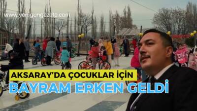 Aksaray Sosyal Yardımlaşma ve Dayanışma Vakfı’nın düzenlediği programda çocuklara bisikletleri