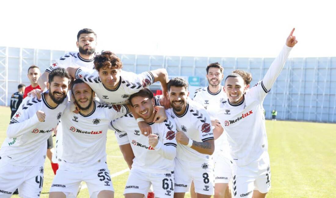TFF 2. Lig’de Aksarayspor, Kahramanmaraş İstiklalspor’u 3-1 yenerek puanını 41’e