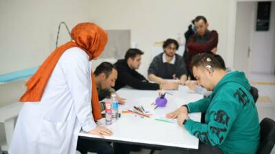 Aksaray Belediyesi, Engelsiz Yaşam Merkezi aracılığıyla engelli bireylerin sosyal hayata