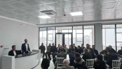 Eskil Belediye Başkanı Mustafa Zavlak, Ramazan Bayramı dolayısıyla Eskil Belediyesi