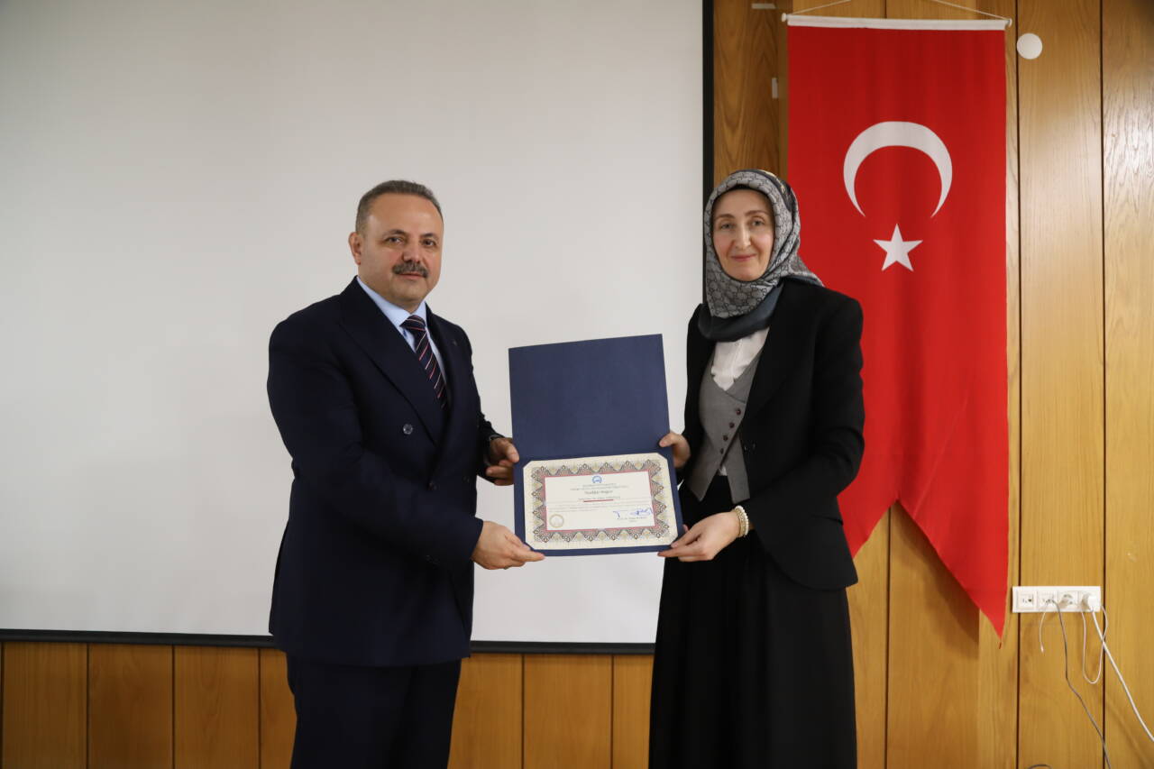 Aksaray Üniversitesi (ASÜ) Fen Edebiyat Fakültesi tarafından düzenlenen “Mehmet Âkif
