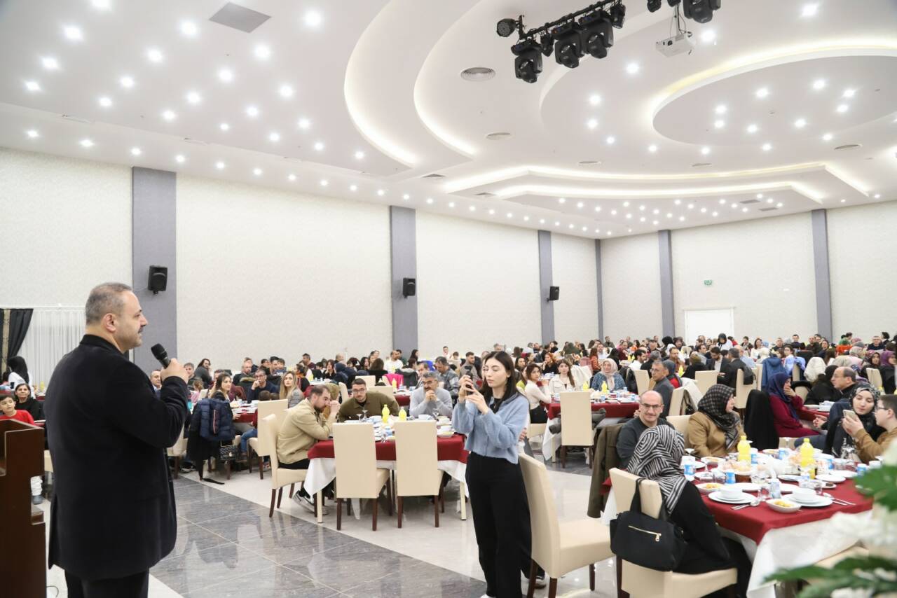 Aksaray Üniversitesi (ASÜ) akademik ve idari personeli hafta sonu ASÜ