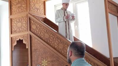 Sultanhanı İlçe Müftülüğü öncülüğünde gerçekleştirilen “Mihrapta Gençler Var” programı kapsamında,