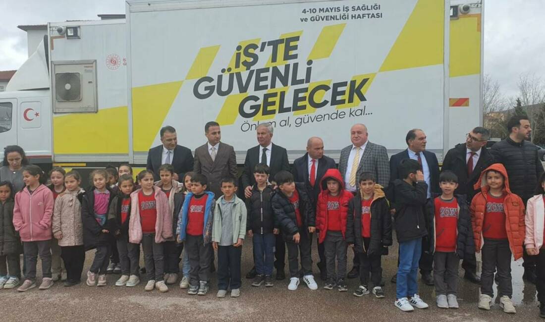Aksaray’da Yavuz Sultan Selim İlkokulu’nda, “Güven Usta Okulda” projesi kapsamında